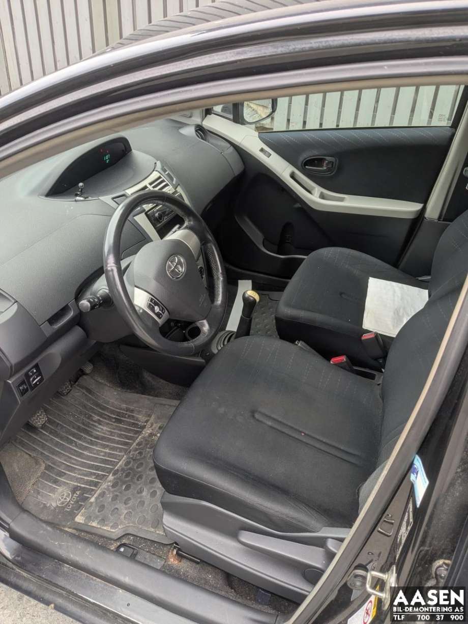 Toyota Yaris 2006-2009 (Type II, Fase 1) delebil , Motorkode: 2SZ-FE, Girkassekode: 