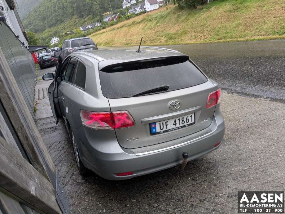 Toyota Avensis 2009-2015 (Type III, Fase 1) , Motorkode: 2AD-FHV, Girkassekode: 