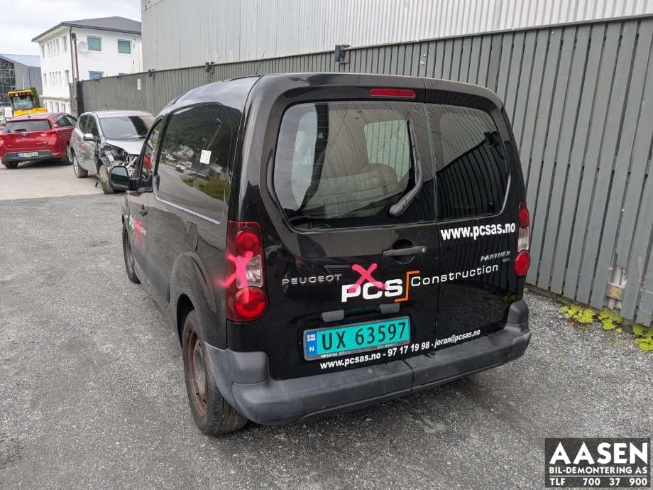 Peugeot Partner 2008-2015 (Type II, Fase 1) delebil , Motorkode: 9H06, Girkassekode: