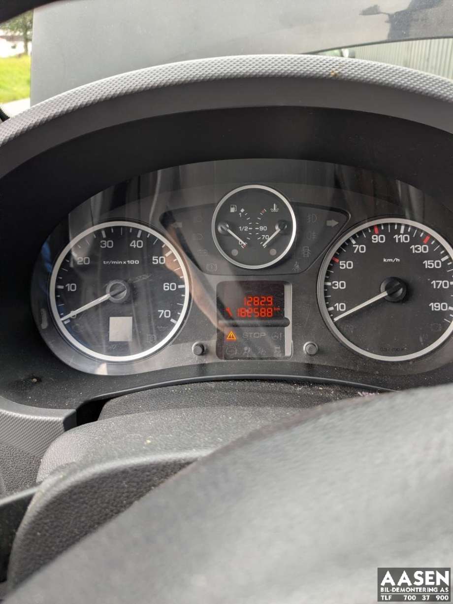 Peugeot Partner 2008-2015 (Type II, Fase 1) delebil , Motorkode: 9H06, Girkassekode: