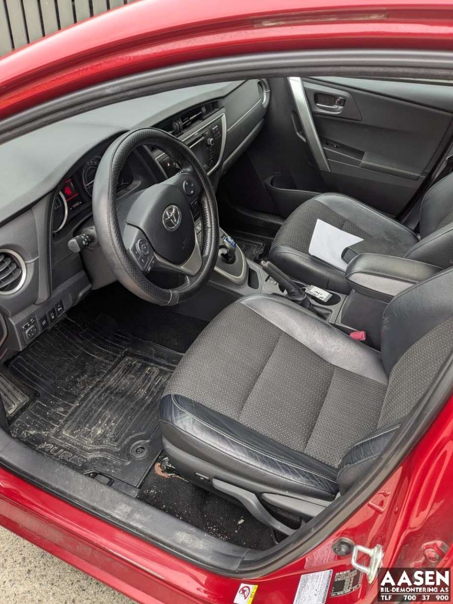 Toyota Auris 2013-2015 (Type II, Fase 1) , Motorkode: 2ZR-FXE, Girkassekode: