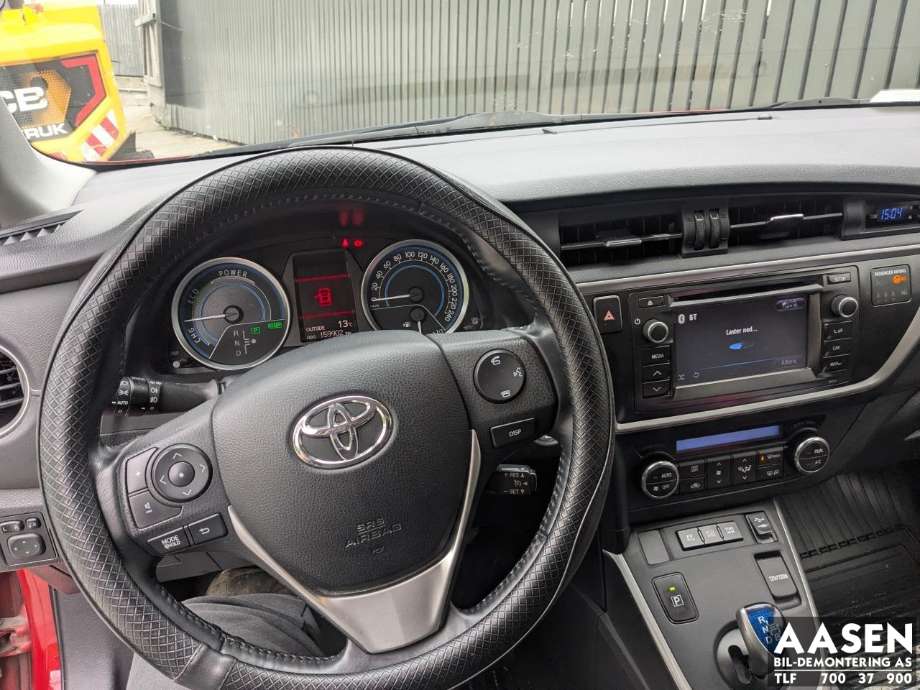Toyota Auris 2013-2015 (Type II, Fase 1) , Motorkode: 2ZR-FXE, Girkassekode: