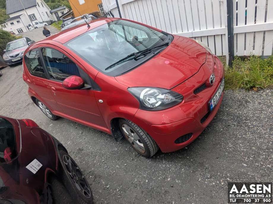 Toyota Aygo 2005-2014 (Type I) delebil , Motorkode: 1KR-FE, Girkassekode: