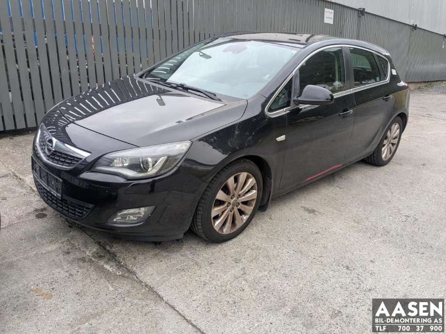 Opel Astra J 2010-2015 , Motorkode: A13DTE, Girkassekode: