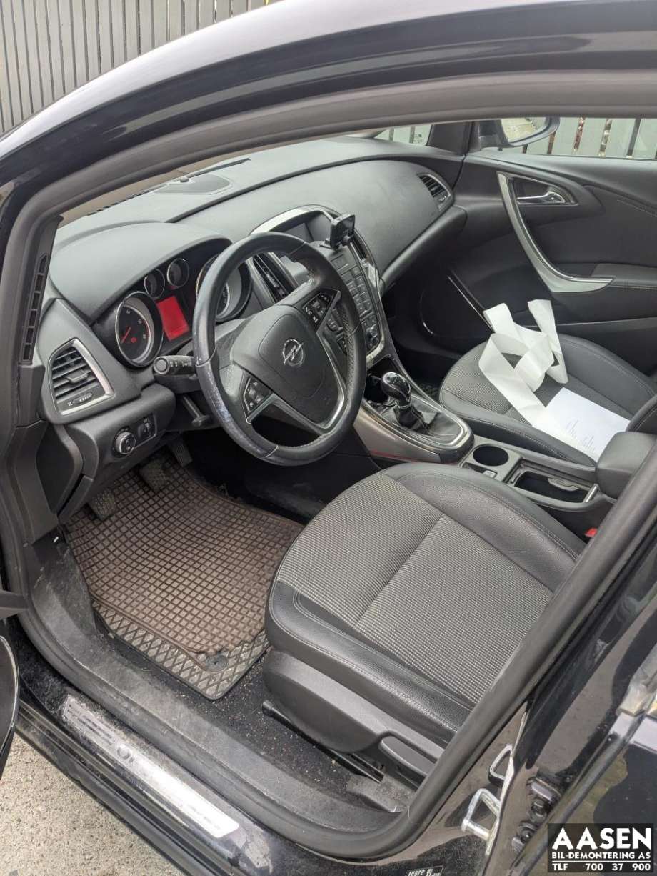 Opel Astra J 2010-2015 , Motorkode: A13DTE, Girkassekode: