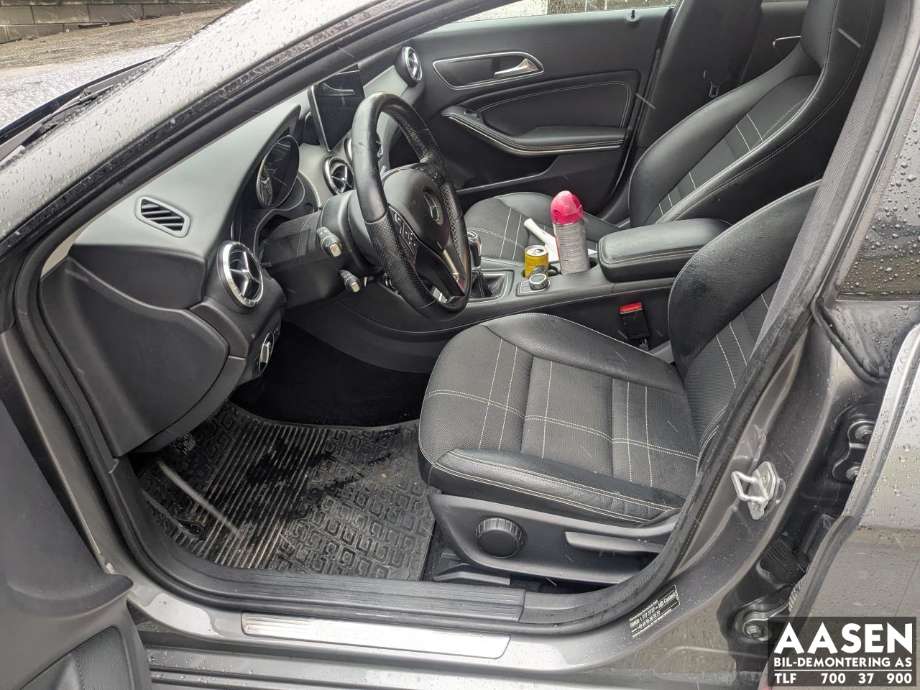 Mercedes CLA 2013-2019 (C117) (C117), Motorkode: 270910, Girkassekode: 