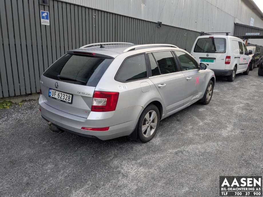Škoda Octavia 2013-2016 (Type III, Fase 1) , Motorkode: CJS, Girkassekode: