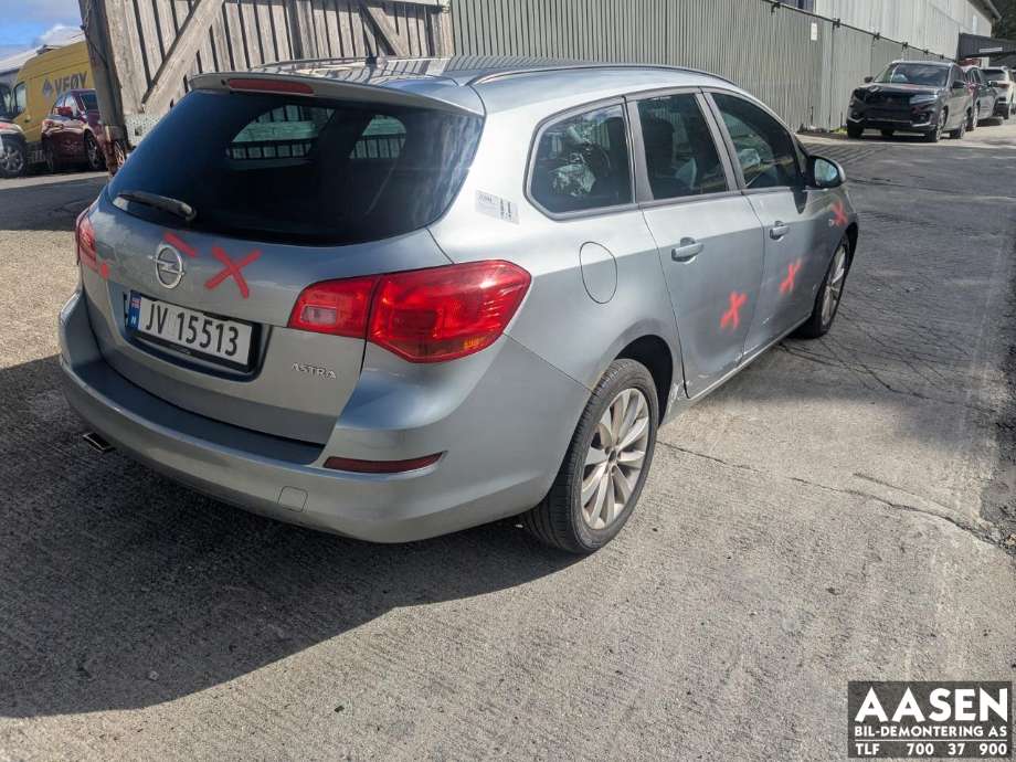 Opel Astra J 2010-2015 , Motorkode: A14NET, Girkassekode: 