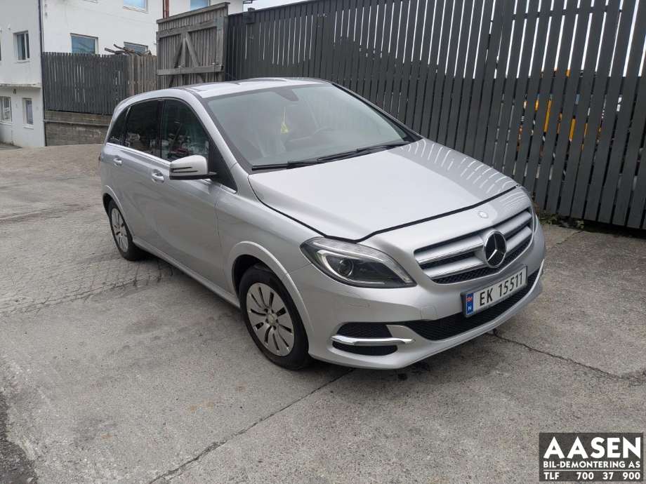 Mercedes B-Klasse, electric drive 2014-2018 (W242) (W242), Motorkode: EM0004, Girkassekode: 