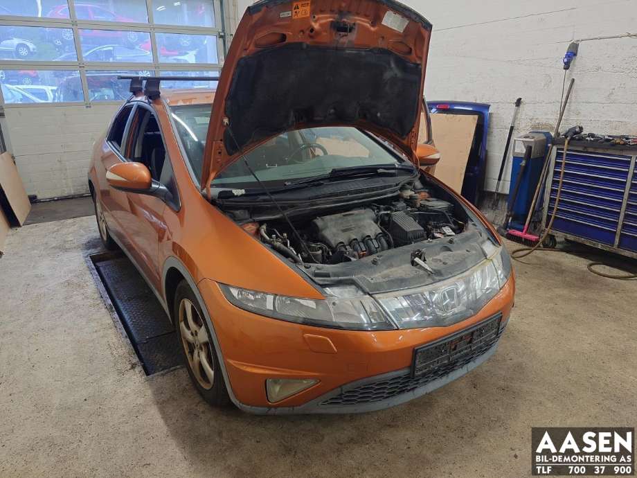 Honda Civic 2006-2011 (Type VIII) , Motorkode: L13A7, Girkassekode: 