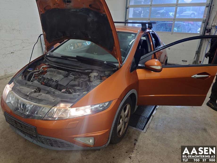 Honda Civic 2006-2011 (Type VIII) , Motorkode: L13A7, Girkassekode: 