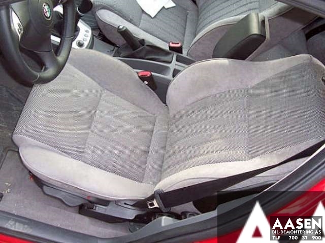 Alfa Romeo 156 2004-2006 , Motorkode: AR32205, Girkassekode: 