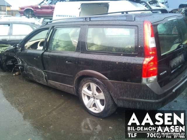 Volvo XC70 2001-2004 (Type I, Fase 1) , Motorkode: , Girkassekode: 