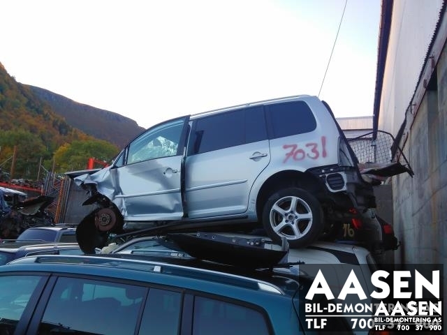 VW Touran 2007-2010 (Type I, Fase 2) , Motorkode: BLS, Girkassekode: JYK