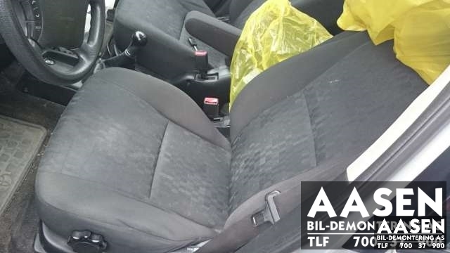 Toyota Avensis, Verso 2001-2009 , Motorkode: , Girkassekode: 30300-44070