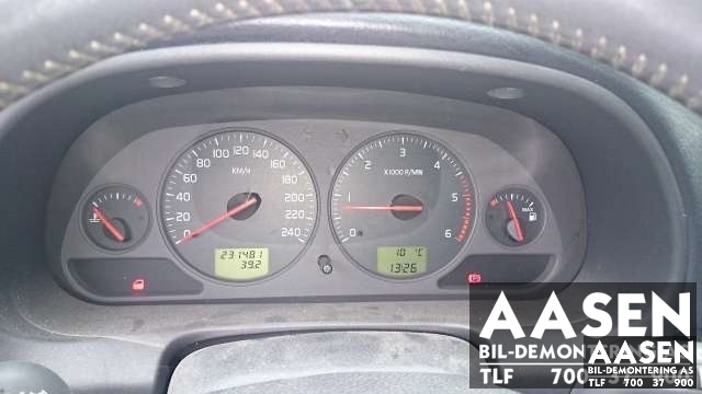 Volvo V40 / S40 2000-2004 (Type I, Fase 2) , Motorkode: , Girkassekode: