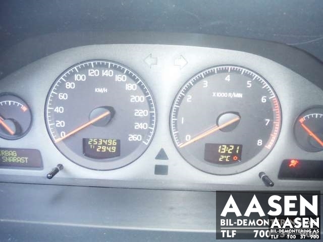 Volvo V70 2000-2004 (Type II, Fase 1) , Motorkode: , Girkassekode: