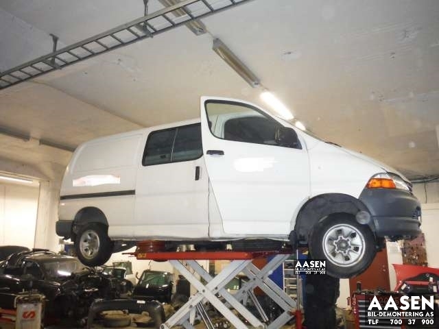 Toyota Hiace 1996-2001 (Fase 1) , Motorkode: , Girkassekode: 