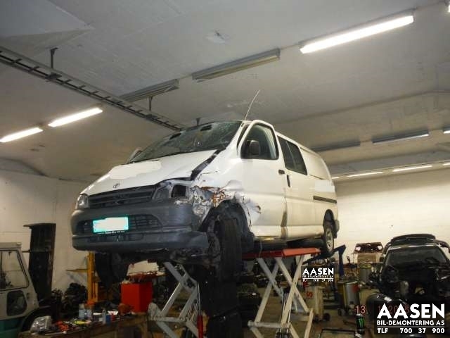 Toyota Hiace 1996-2001 (Fase 1) , Motorkode: , Girkassekode: 