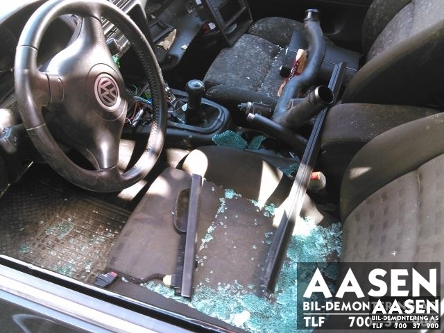 VW Passat 2001-2005 (B5,3BG) (B5,3BG), Motorkode: AVB, Girkassekode: EEN