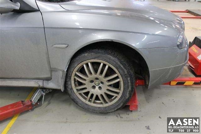 Alfa Romeo 156 2004-2006 , Motorkode: 937.A5.000, Girkassekode: 