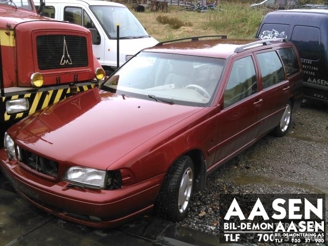 Volvo V70 (S70/XC70) 1997-2000 (Type I) , Motorkode: B5244S2, Girkassekode: 