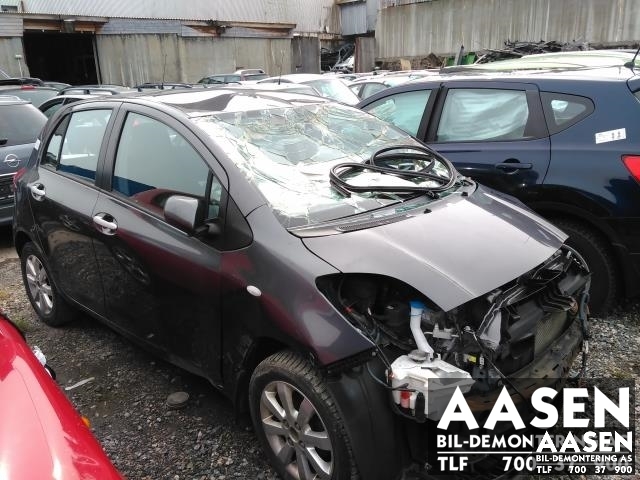 Toyota Yaris 2009-2011 (Type II, Fase 2) , Motorkode: 1NR-FE, Girkassekode: 