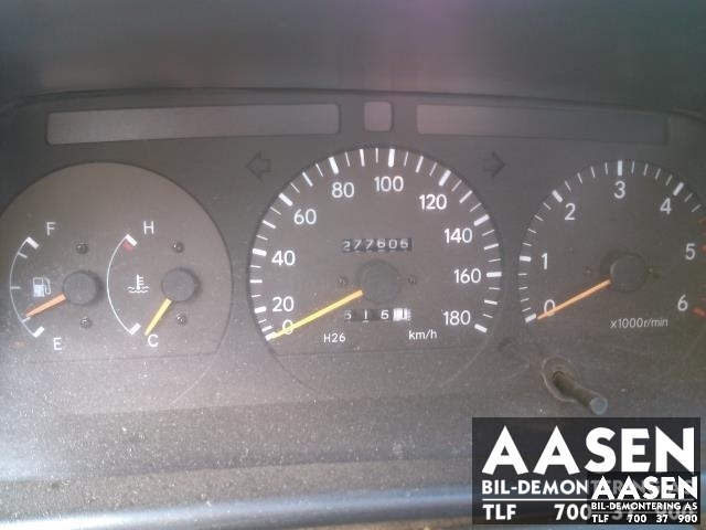 Toyota Hiace 1996-2001 (Fase 1) , Motorkode: 2L-T, Girkassekode: