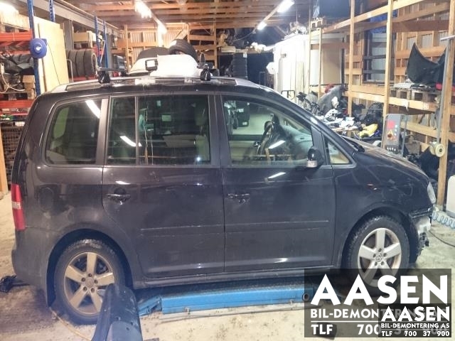 VW Touran 2003-2006 (Type I, Fase 1) , Motorkode: BKD, Girkassekode: HXT