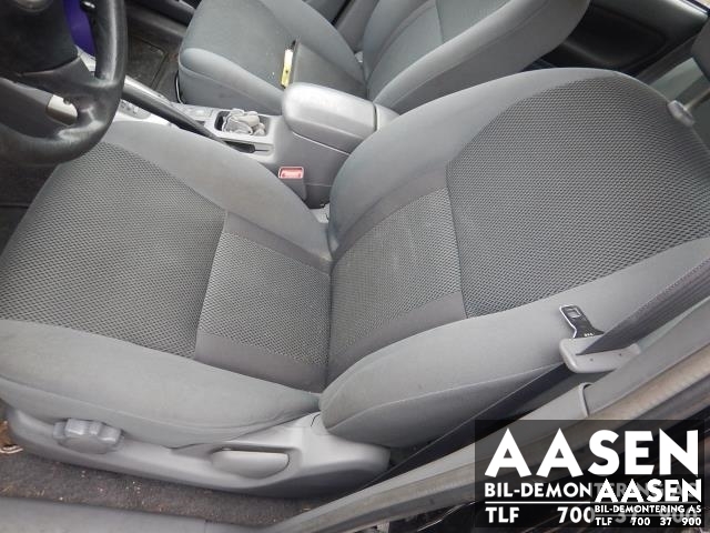 Toyota RAV4 2000-2006 (Type II) , Motorkode: 1AZ-FE 19000-28160, Girkassekode: 
