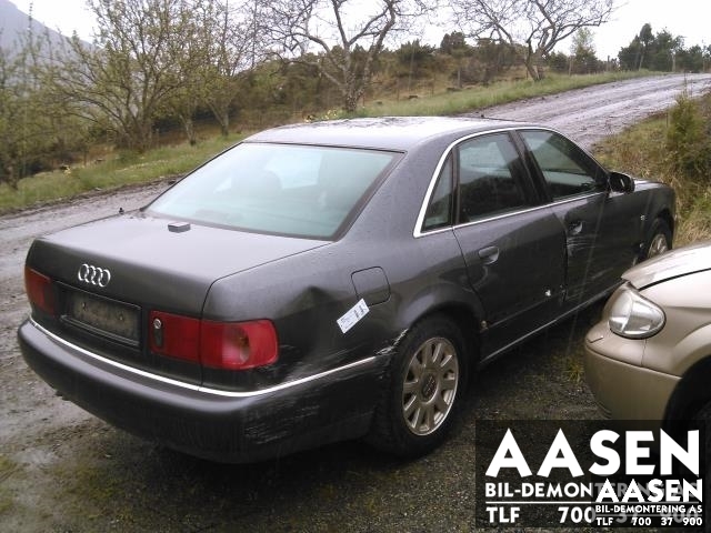 Audi A8 1995-2002 (Type I) , Motorkode: AKE, Girkassekode: FAZ
