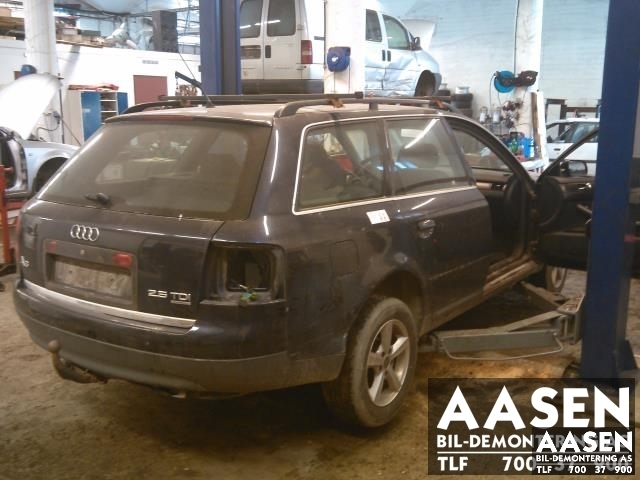 Audi A6 1997-2001 (Type II, Fase 1) (C5) (C5), Motorkode: AFB, Girkassekode: DQT