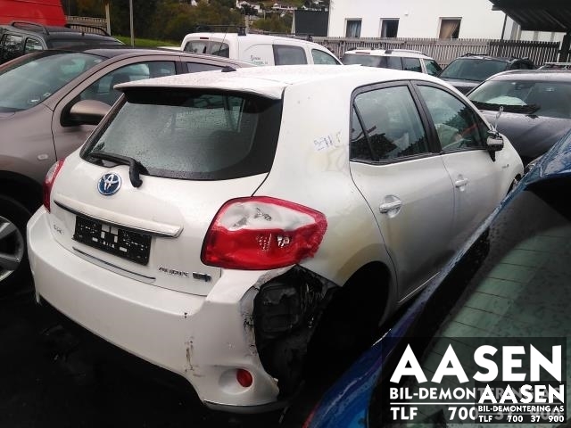 Toyota Auris 2010-2012 (Type I, Fase 2) , Motorkode: 2ZR-FXE, Girkassekode: 
