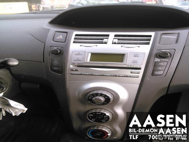 Toyota Yaris 2006-2009 (Type II, Fase 1) , Motorkode: 2SZ-FE, Girkassekode: 30300-52420   C551