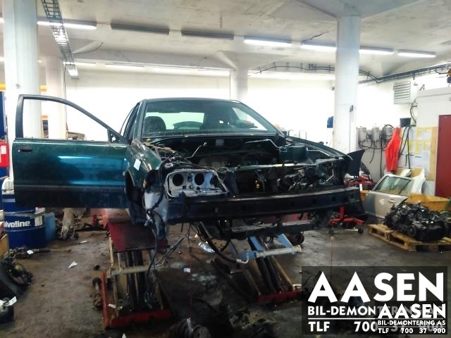Volvo V40 / S40 2000-2004 (Type I, Fase 2) , Motorkode: B4164S2, Girkassekode: 