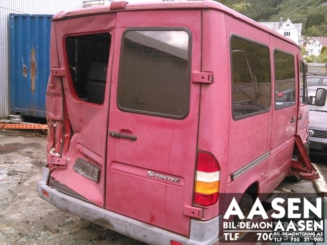 Mercedes Sprinter 1995-2006 (903) (903), Motorkode: OM611.987, Girkassekode: 71160500