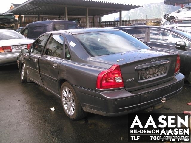 Volvo S80 1998-2006 (Type I) , Motorkode: D5244T, Girkassekode: AW55-50/51SN