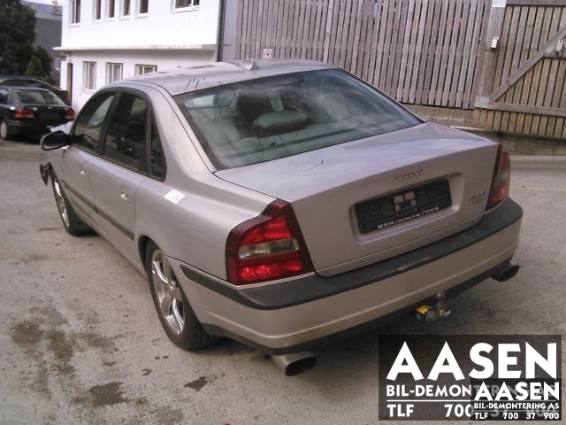 Volvo S80 1998-2006 (Type I) , Motorkode: D5252T, Girkassekode: AW50-42