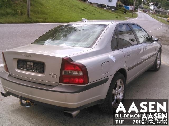 Volvo S80 1998-2006 (Type I) , Motorkode: D5252T, Girkassekode: AW50-42