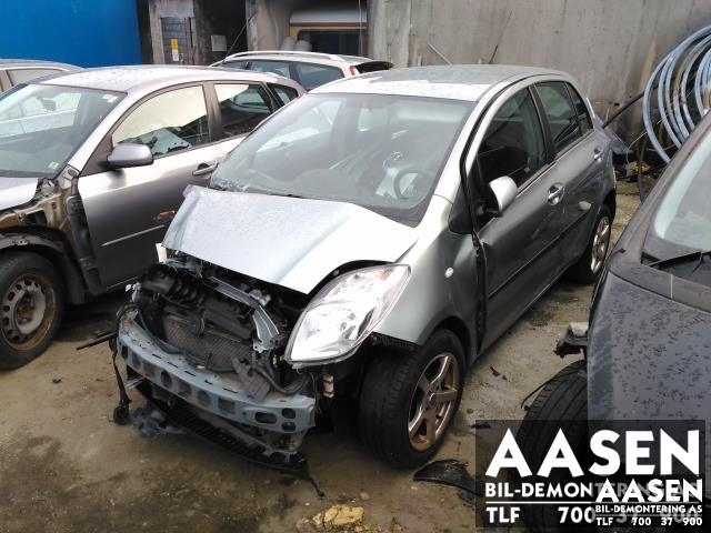 Toyota Yaris 2006-2009 (Type II, Fase 1) , Motorkode: 2SZ-FE, Girkassekode: 30300-52420