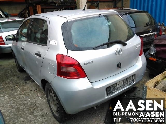 Toyota Yaris 2006-2009 (Type II, Fase 1) , Motorkode: 1KR-FE, Girkassekode: 