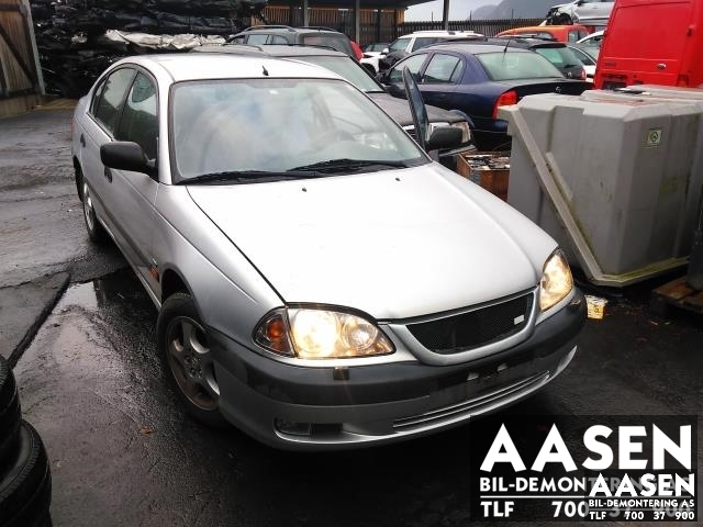 Toyota Avensis 2000-2003 (Type I, Fase 2) , Motorkode: 3ZZ-FE, Girkassekode: 30300-2D030