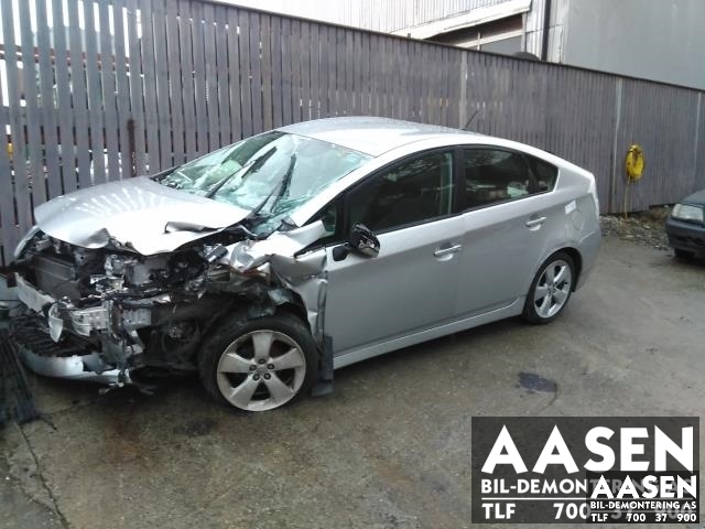 Toyota Prius 2009-2016 (Type III) (COMBI) (COMBI), Motorkode: 2ZR-FXE, Girkassekode: 
