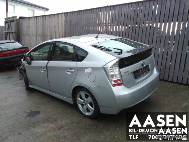 Toyota Prius 2009-2016 (Type III) (COMBI) (COMBI), Motorkode: 2ZR-FXE, Girkassekode: 