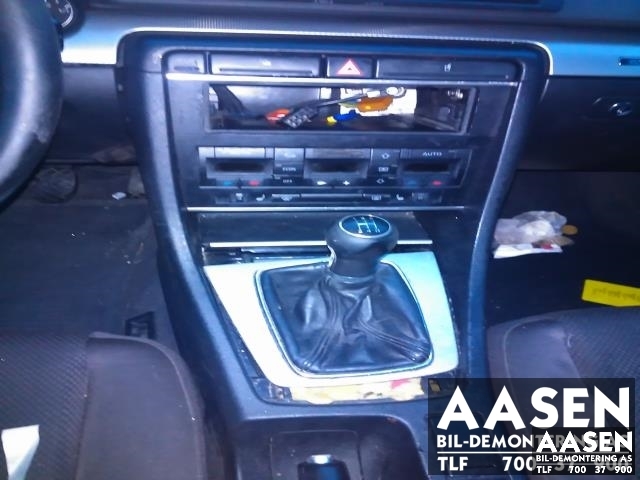 Audi A4 2001-2004 (Type II) (B6) (B6), Motorkode: AVJ, Girkassekode: FPT