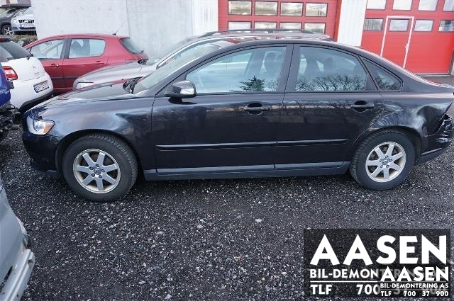 Volvo S40 2008-2012 (Type II, Fase 2) , Motorkode: D4164T, Girkassekode: 36050335