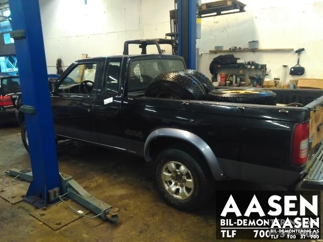 Nissan King Cab 1998-2001 (Fase 1) (D22) (D22), Motorkode: TD25TI, Girkassekode: 