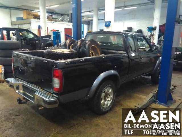 Nissan King Cab 1998-2001 (Fase 1) (D22) (D22), Motorkode: TD25TI, Girkassekode: 