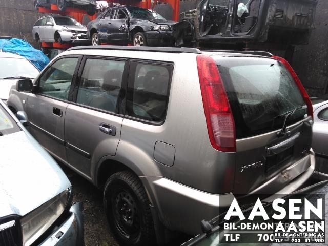 Nissan X-Trail 2002-2007 (T30) (T30), Motorkode: YD22DDTI  10102EQ4A0, Girkassekode: 32010EQ068