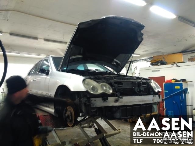 Mercedes C-Klasse 2000-2004 (Fase 1) (W203) (W203), Motorkode: M111.955, Girkassekode: 